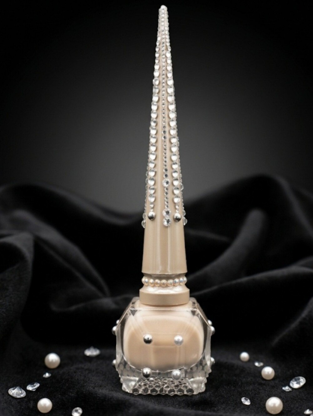 Slayerrrs Beauty Drips Louboutin Nail 'Sweet Charity'